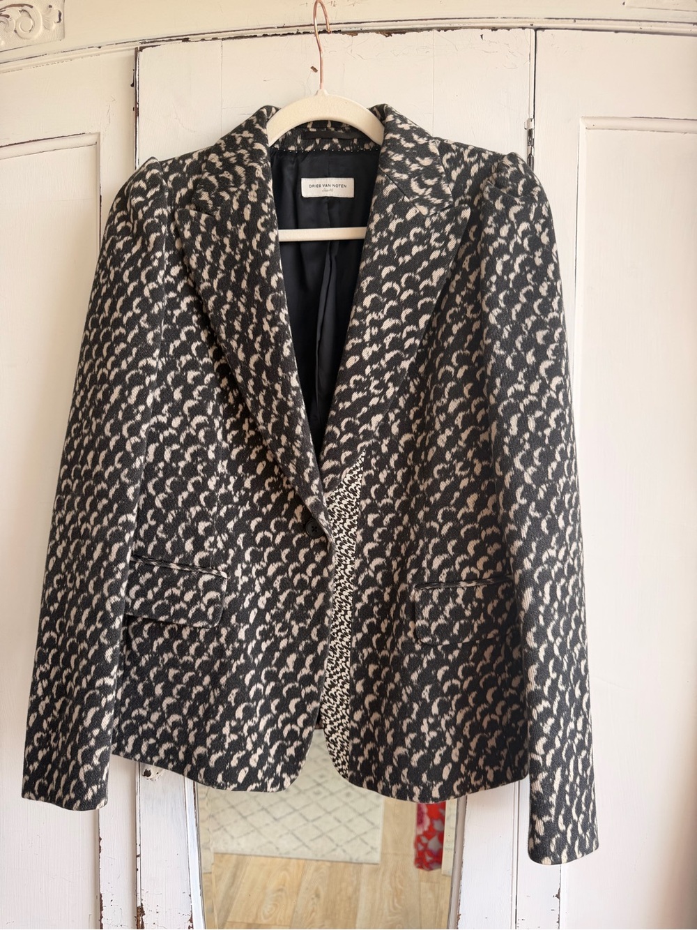 Dries Van Noten Black & Cream Patterned Tailored Blazer